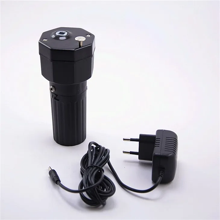 Akuga BBQ Rotisserie mootor koos adapteriga