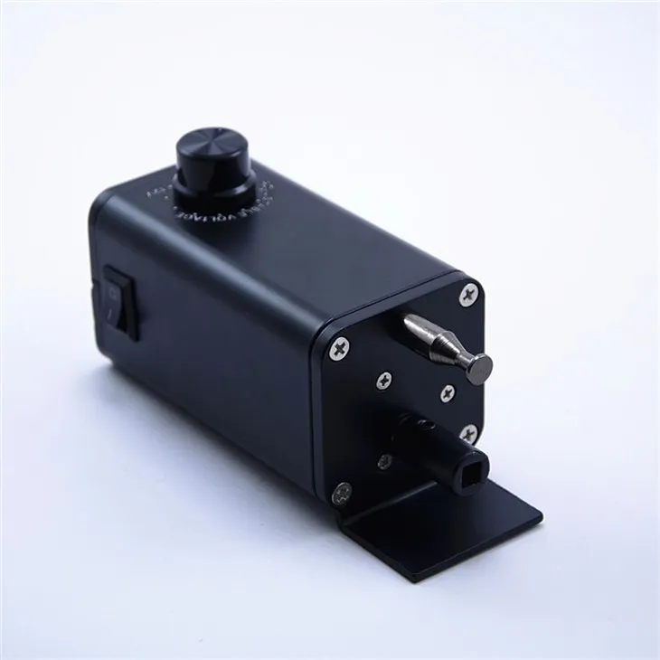 BBQEXPERT Patenteeritud disain Alumiiniumist Spit Rotisserie Mootori vahetus, muutuva kiirusega 12V alalisvoolu mootor FD609B